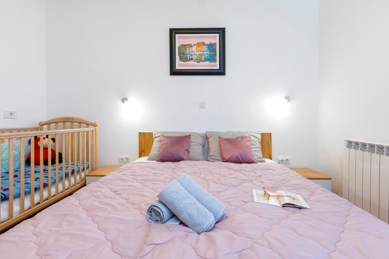 Apartment Kris Pula Extérieur photo