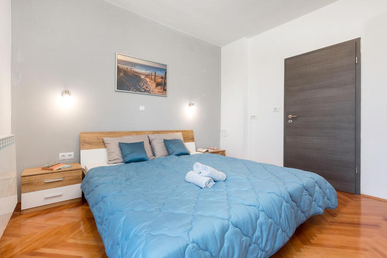 Apartment Kris Pula Extérieur photo